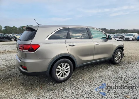 2019 Kia Sorento L z USA, uszkodzony, nr VIN 5XYPG4A38KG477086